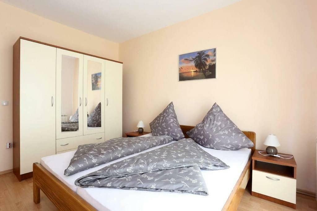 Apartmani Lili Sukosan Ngoại thất bức ảnh