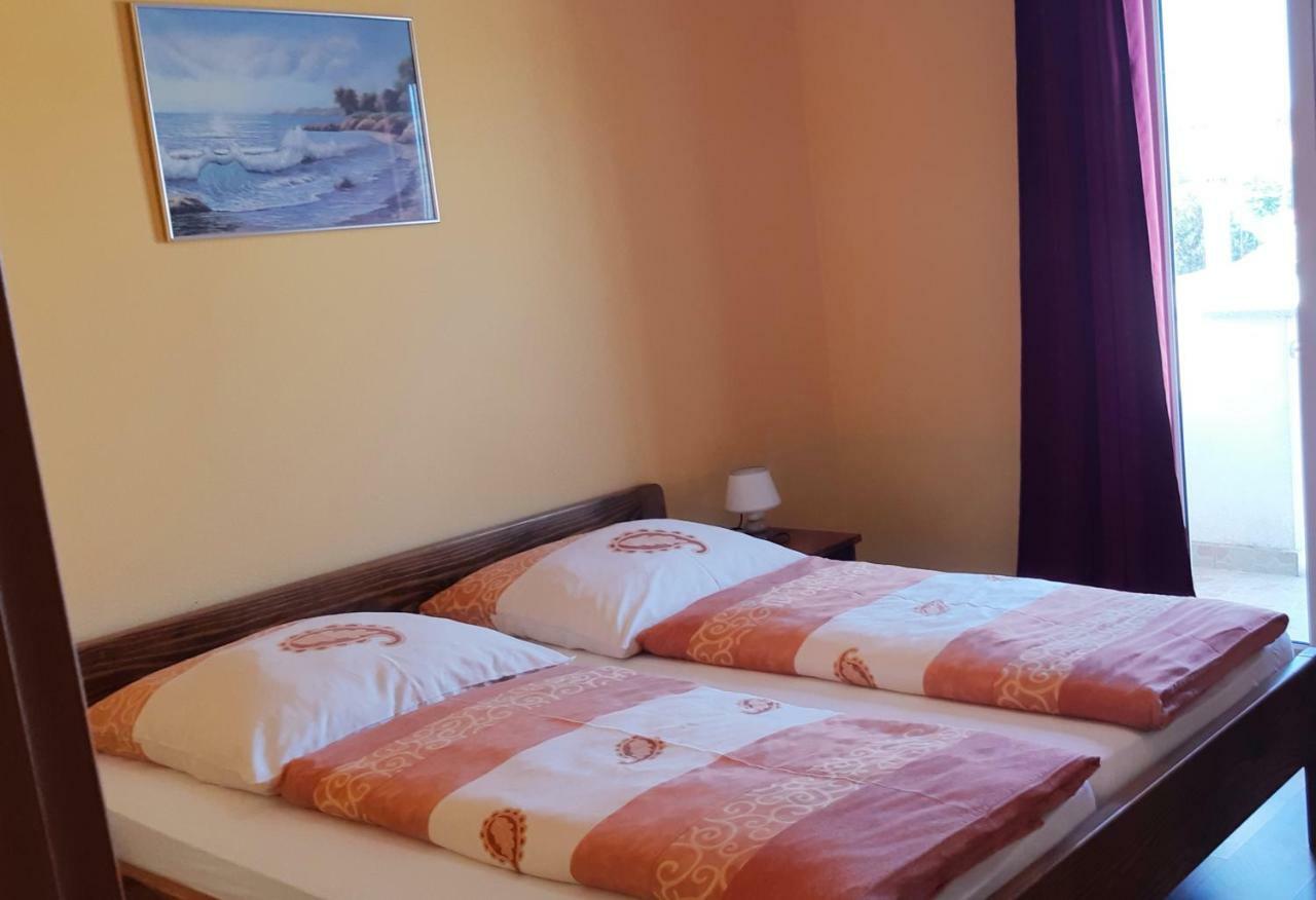 Apartmani Lili Sukosan Ngoại thất bức ảnh