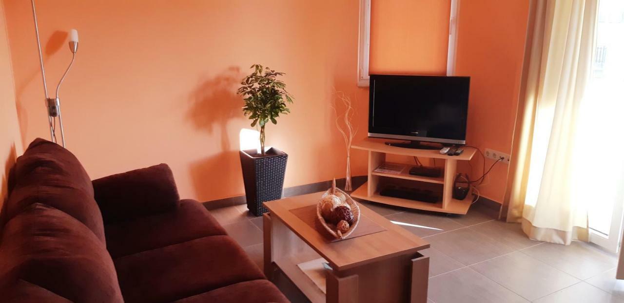 Apartmani Lili Sukosan Ngoại thất bức ảnh